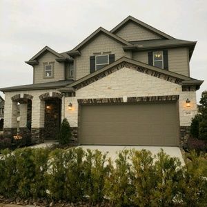 Meet your Posher, Yandi